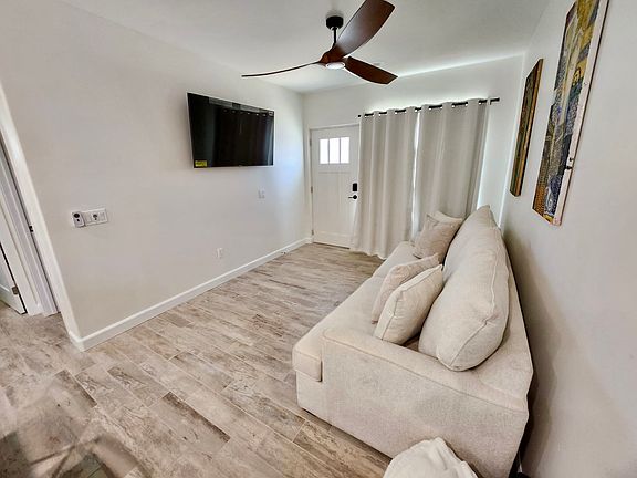 5th image of 1244 Opal St