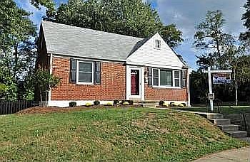 2nd image of 15 Hillview Dr