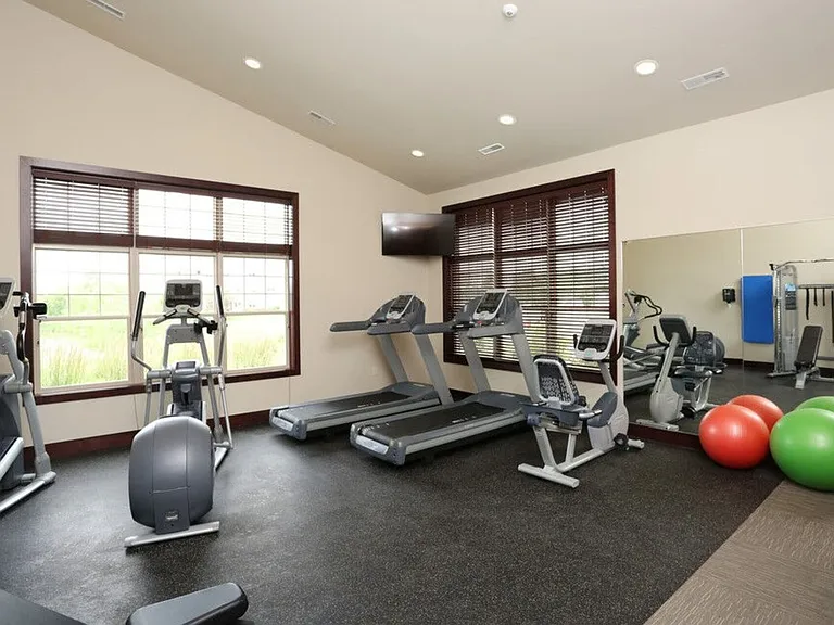 MurrayGlen Townhomes — Photo 11