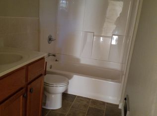 217 S 19th St APT 6, Belleville, IL 62226