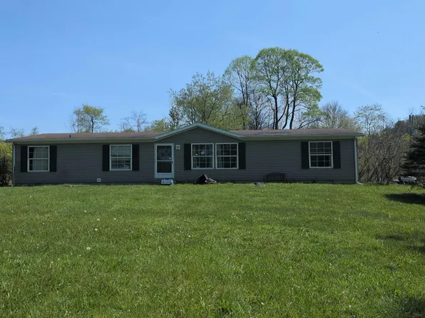 6897 Sherrard Rd, Cambridge, OH 43725