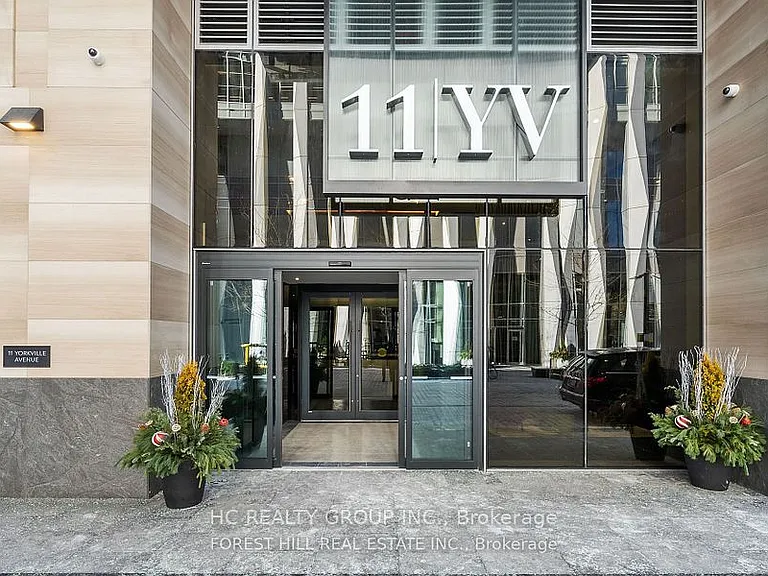11 Yorkville Ave #1507 — Photo 1