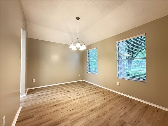 5th image of 11423 Moonlight Ridge Dr