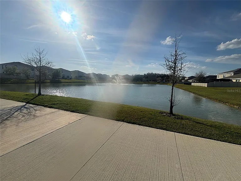 32762 Pez Landing Ln — Photo 18