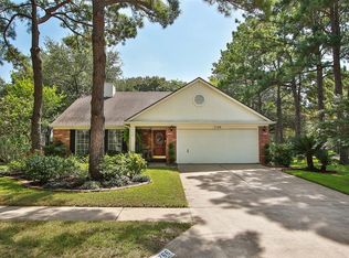 7766 Pine Center Dr, Houston, TX 77095