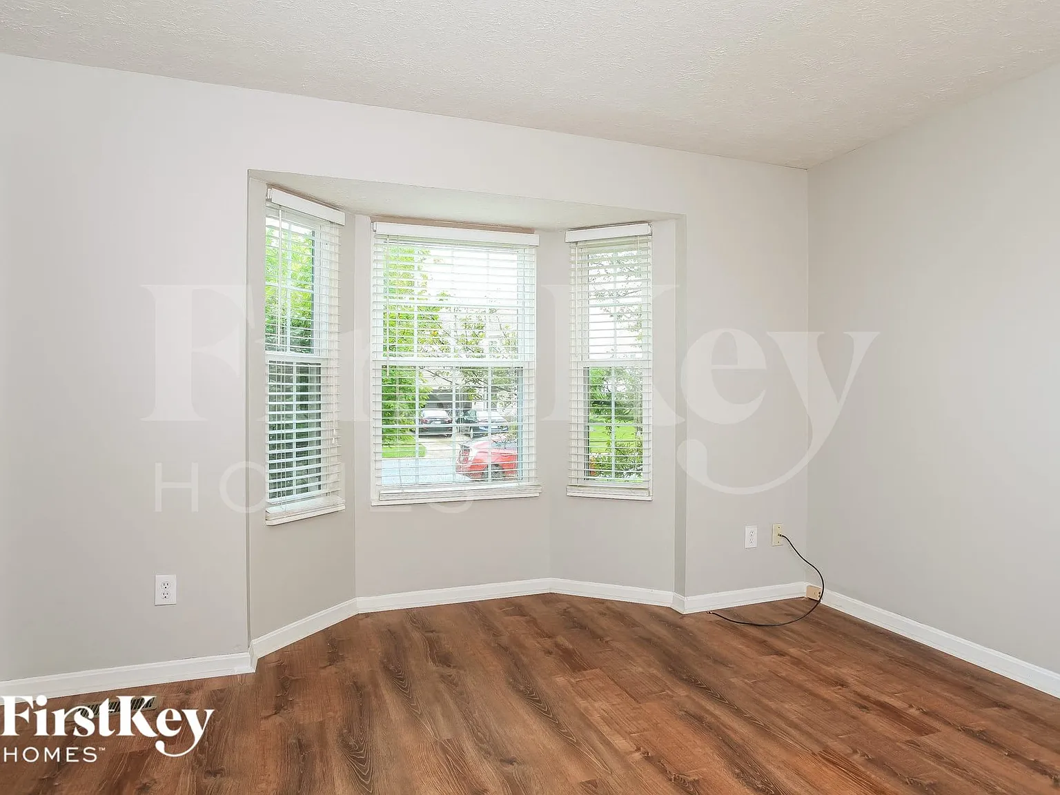 4 bed, 2.5 bath, 2511 sqft, $3,005 — Photo 4