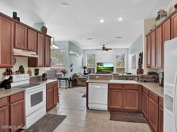 2nd image of 484 Bell Branch Ln