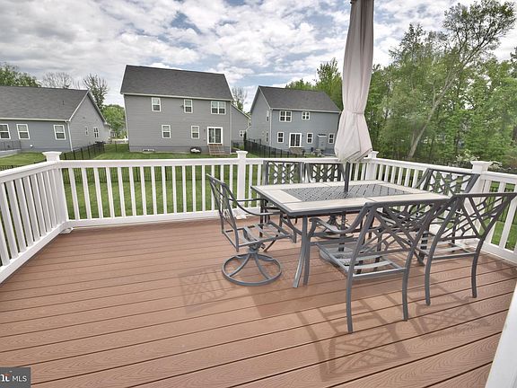 2nd image of 7426 Lake Willow Ct