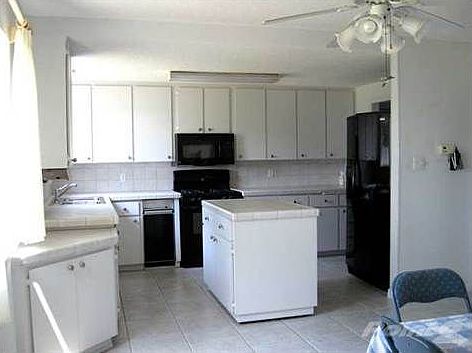 3rd image of 3920 Monteigne Dr