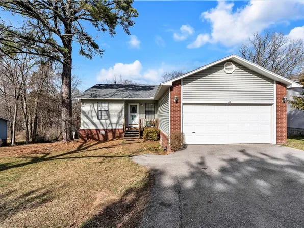 64 Standley Ave, West Fork, AR 72774