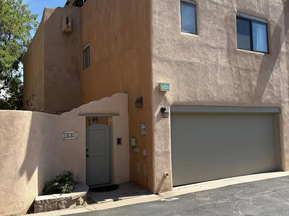 814 SE Cir NW, Albuquerque, NM