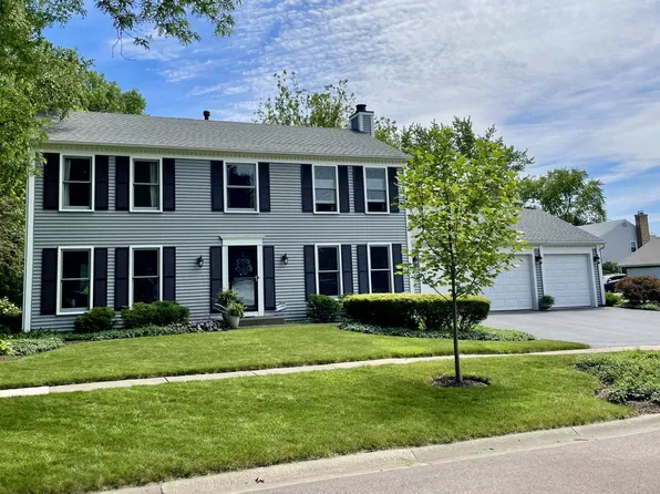 2334 Brookway Dr, Geneva, IL 60134