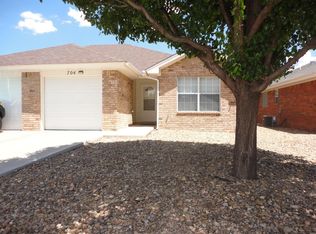 704 Bison Rd, Clovis, NM 88101