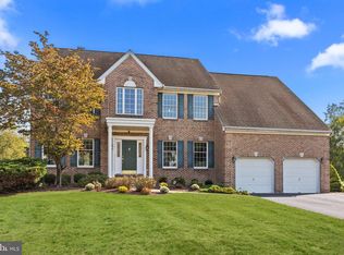 581 Heatons Mill Dr, Langhorne, PA 19047