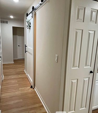 3rd image of 6806 Fox Ln #1