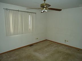 4th image of 14801 Laramie Ave