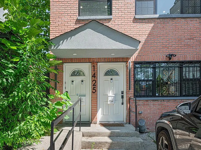1425 Prospect Pl #2 — Photo 24