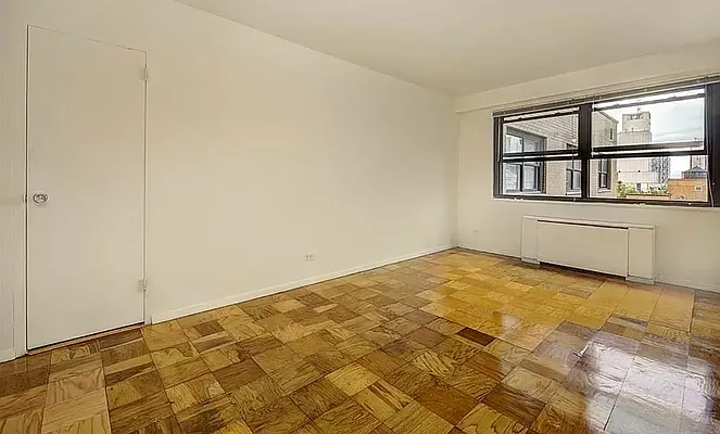 Rented by REAL New York | media 5