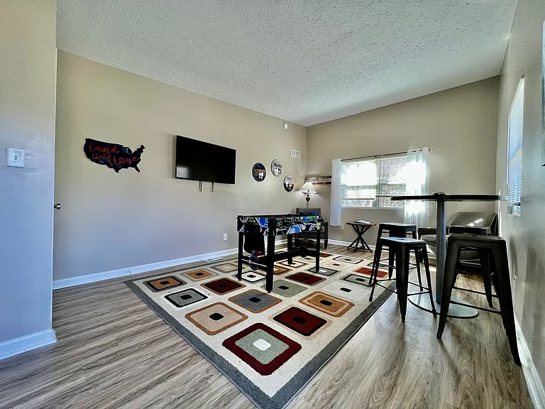 6195 Kalbfleisch Rd — Photo 29