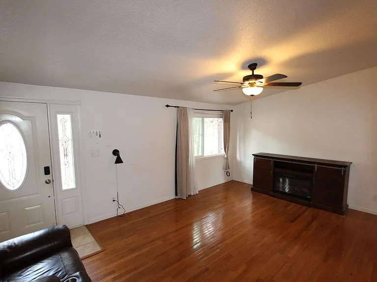 95 E Camille Dr — Photo 5