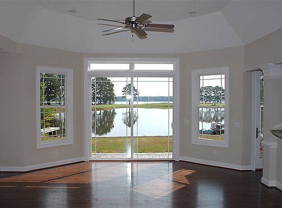 5th image of 419 River Birch Dr
