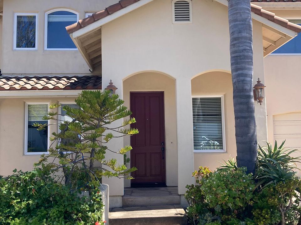 1st image of 44 Porta Vista Dr