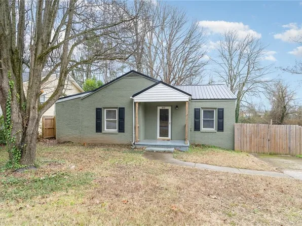 1312 Wendell Ave, High Point, NC 27260