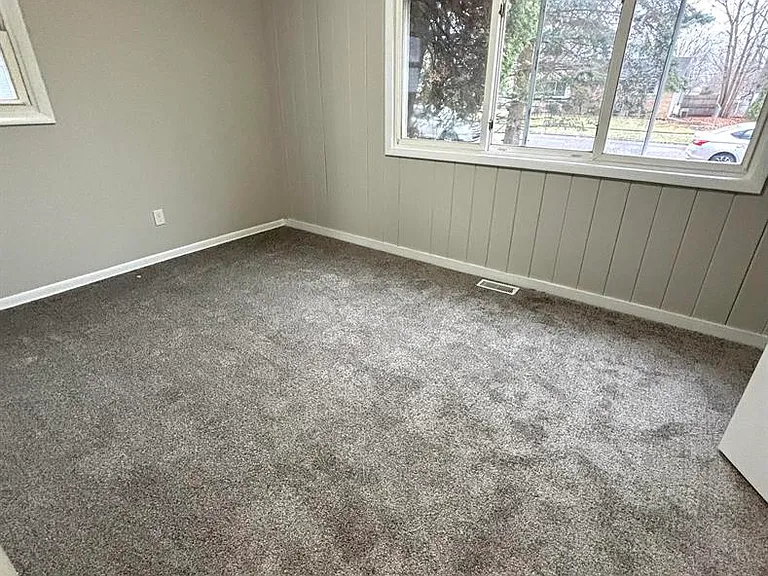 3815 Wedgewood Dr — Photo 11