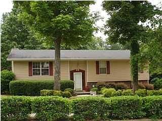 1st image of 606 N Brook Dr