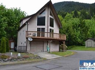 521 Maple Grove Rd, Port Angeles, WA 98363