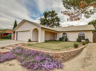 2046 W Gila Ln, Chandler, AZ 85224