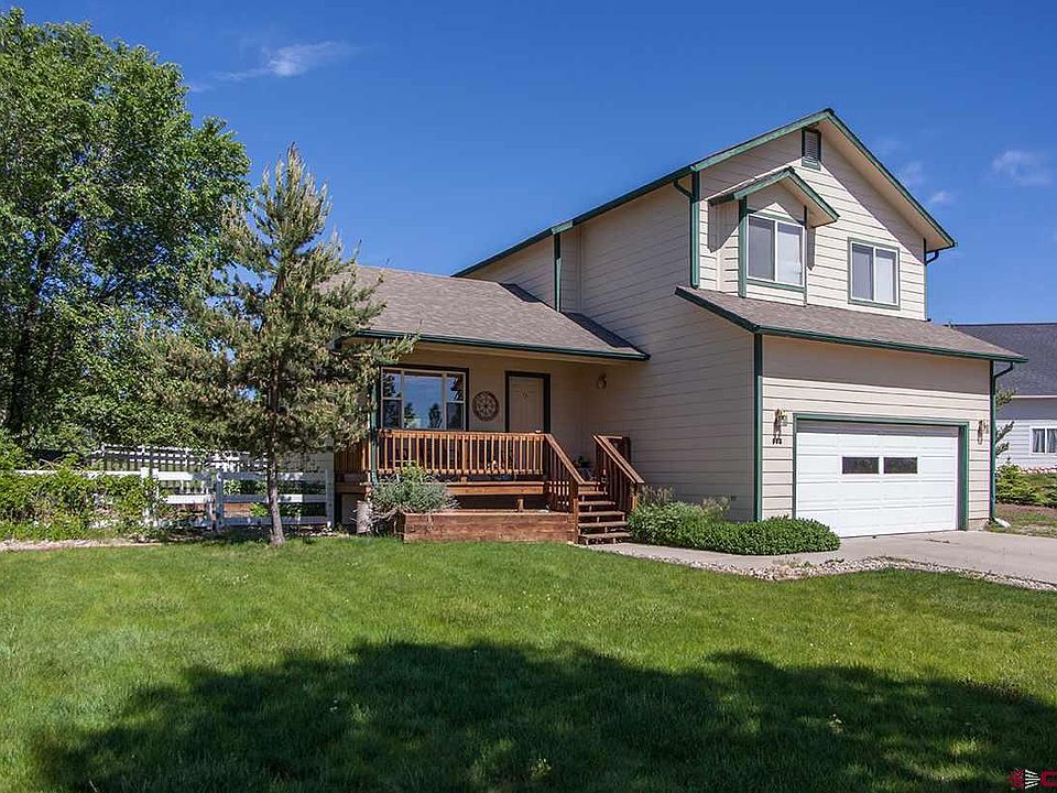 1st image of 582 Knolls Cir