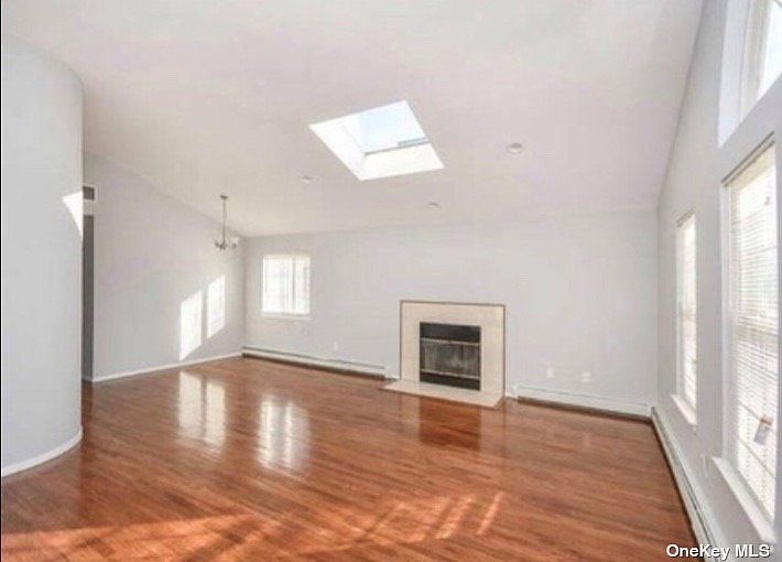 2nd image of 9 Firwood Rd