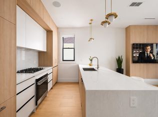 4828 Albert St #1, Burnaby, BC V5C2H3