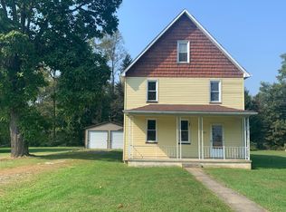 665 Joffre Cherry Valley Rd, Burgettstown, PA 15021