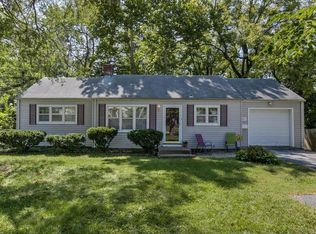 8615 W 60th St, Overland Park, KS 66202