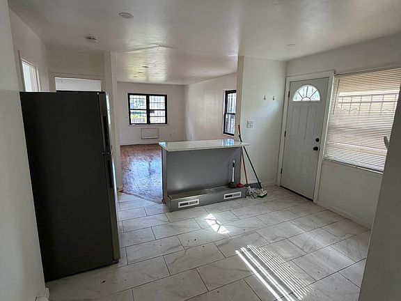 5th image of 49-19 31st Ave #G