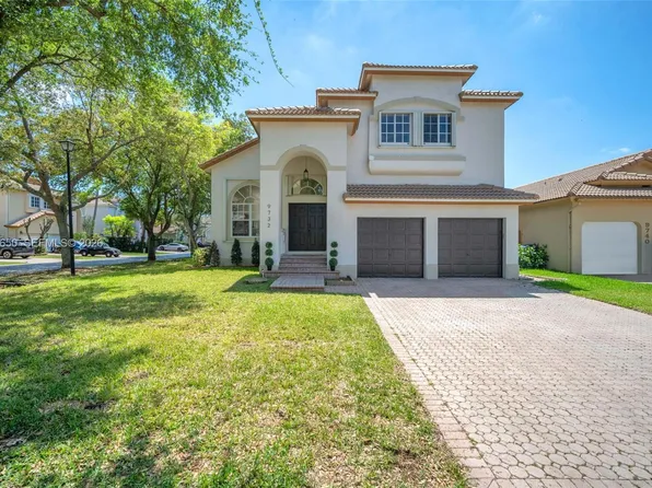 9732 NW 32nd St, Doral, FL 33172