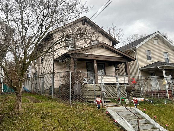 3rd image of 356 Burton Ave