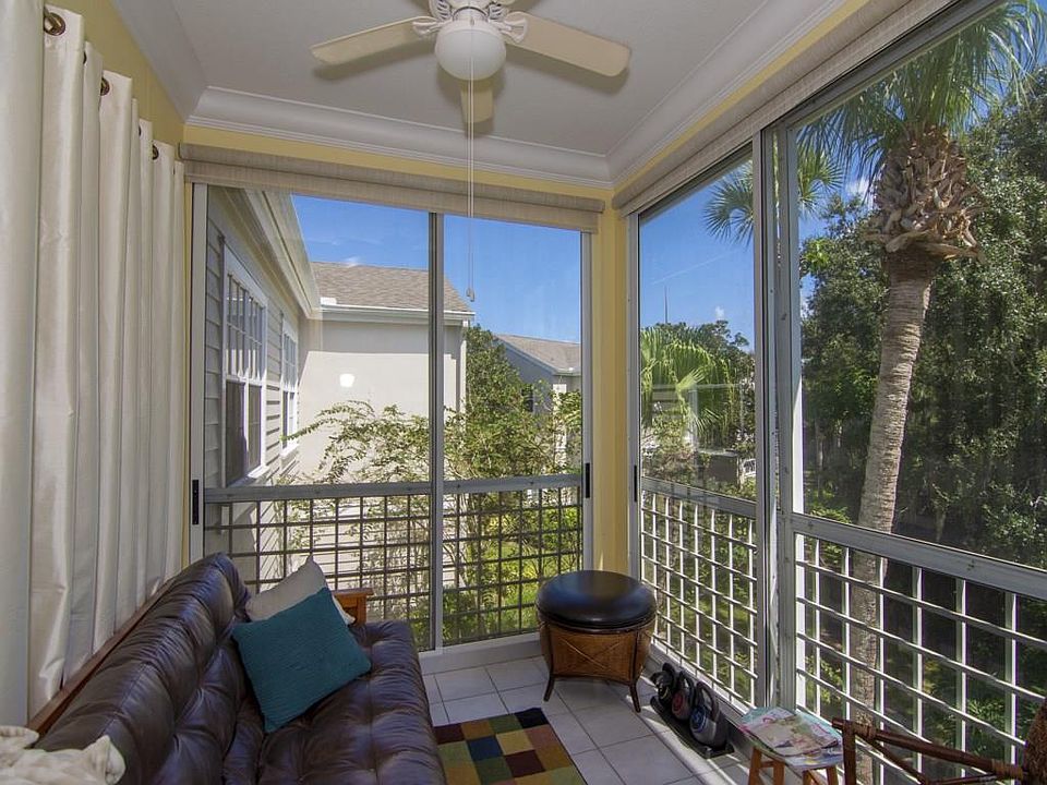 1st image of 1420 Winding Oaks Cir W APT 304