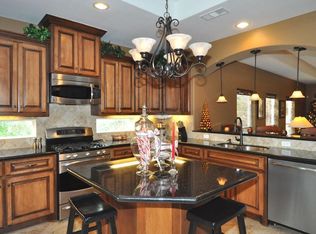 2424 Rue De Laffitte St, San Leon, TX 77539