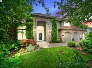 1325 NW Benfield Dr, Portland, OR