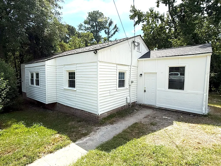 1413 Bonner Ave — Photo 15