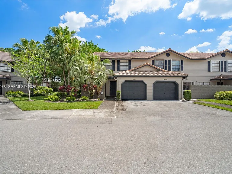 9161 Vineyard Lake Dr #9161 — Photo 2