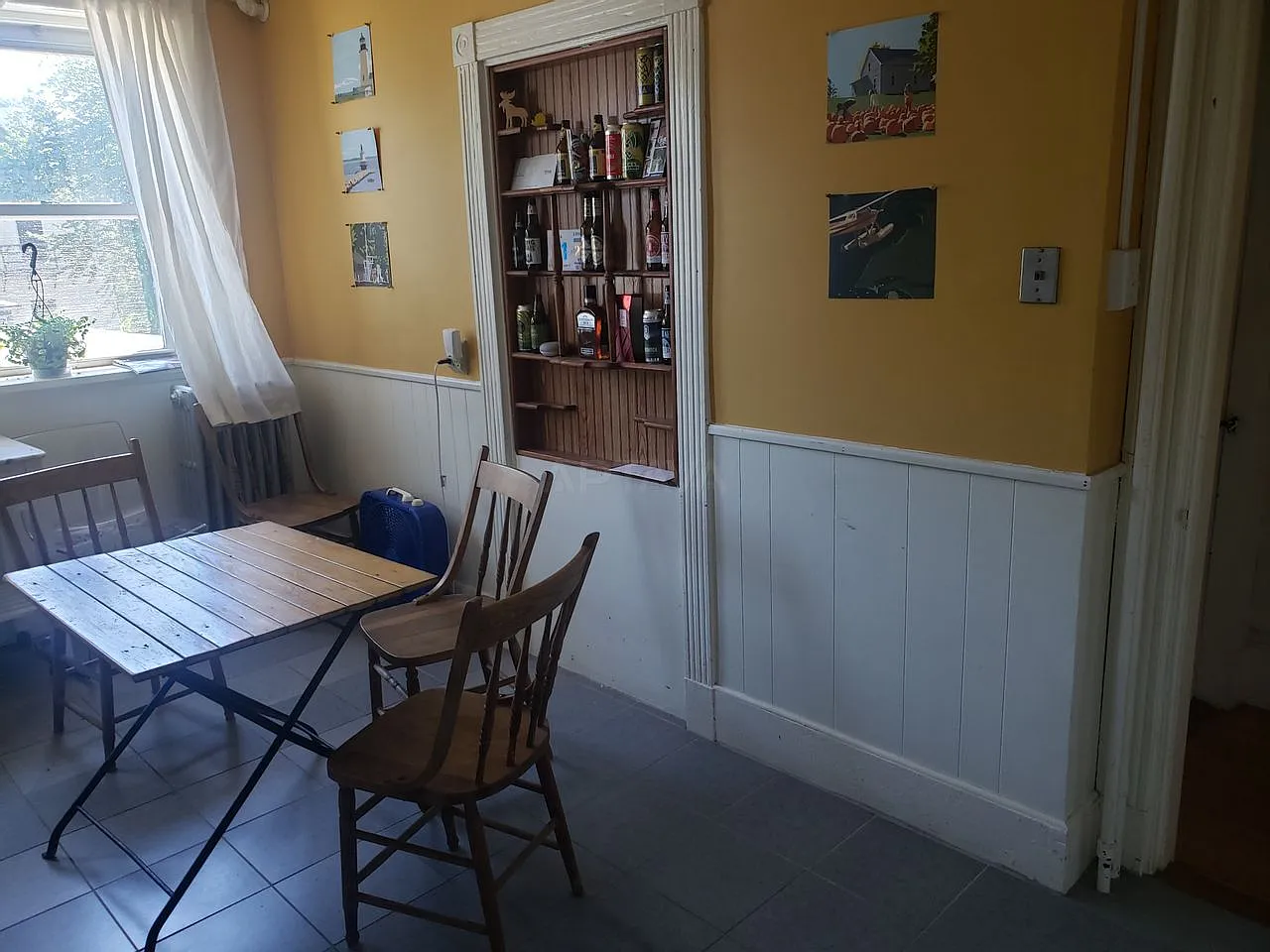3 bed, $3,600 — Photo 2