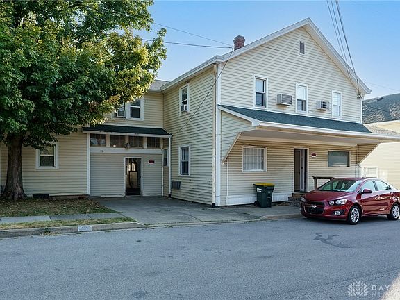 2nd image of 115 Sycamore St