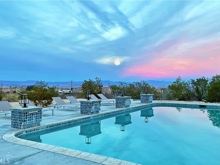70410 Cottonwood Dr — Photo 40