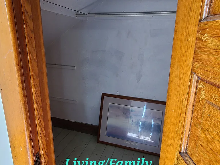422 W Burr Oak St #2 — Photo 9