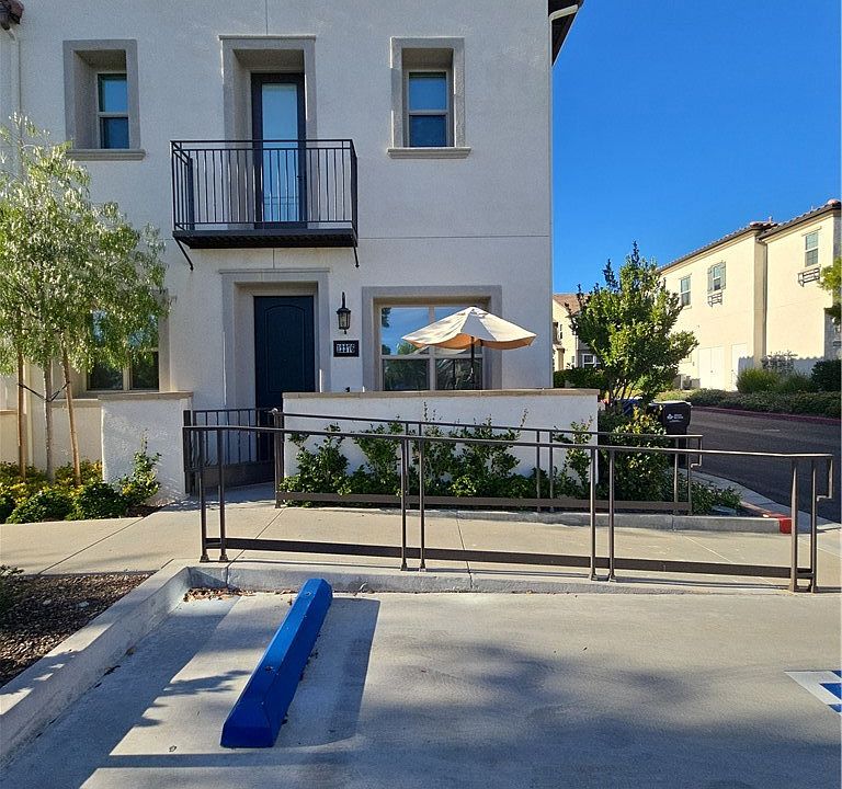 1st image of 12276 Starling Ln