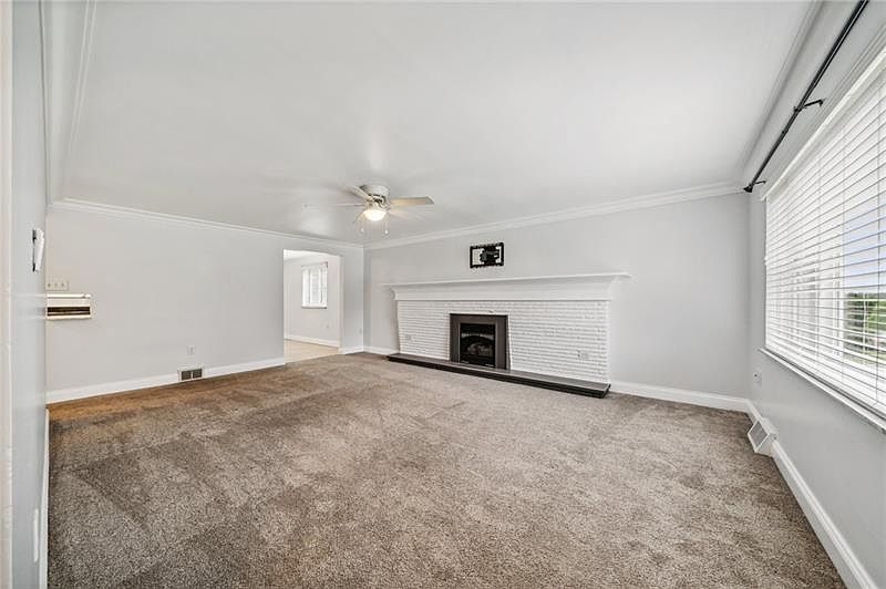 221 Thomas School Hempfield Ter, Greensburg, PA 15601 Zillow